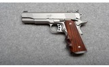 Kimber~Stainless Target II~10MM - 2 of 3
