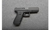 Glock~21~.45 Auto - 1 of 3