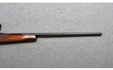 Weatherby~Mark V~ 7mm Magnum - 4 of 10