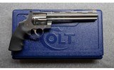 Colt~Anaconda~.44 Magnum - 3 of 3