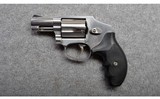 Smith & Wesson~640-1~.357 Magnum - 2 of 3