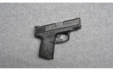 Smith & Wesson~M&P 9c Stainless~9mm Luger - 1 of 2