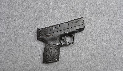 Smith&Wesson~M&P9 Shield~9mm