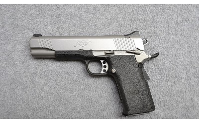 Kimber~Stainless 10 II~.45 ACP