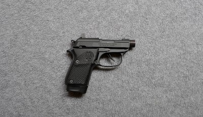 Beretta~30X Tomcat~.32 AUTO