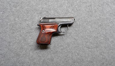 Beretta~950~.22 SHORT