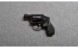 Smith & Wesson~Airweight~.38 S&W SPL. - 2 of 3