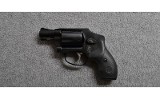 Smith & Wesson~442-1~.38 SPL + P - 2 of 3