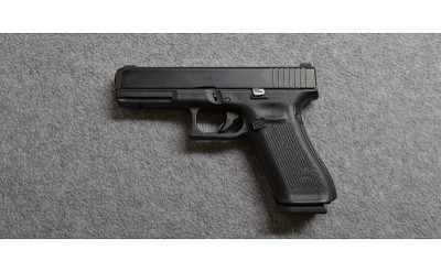 Glock~17 Gen 5~9MM - Image 2 of 3