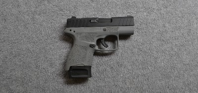 Beretta~APX~9MM - Image 1 of 2