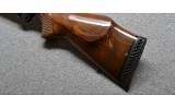 Weatherby~Mark V~.257 WBY MAG. - 8 of 10