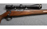 Weatherby~Mark V~.257 WBY MAG. - 3 of 10