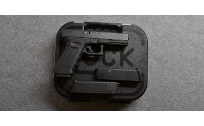 Glock~17 GEN4~9MM - Image 3 of 3