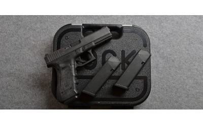 Glock~17 GEN4~9MM - Image 3 of 3