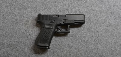Glock~19 GEN5~9MM - Image 1 of 3