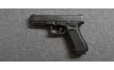 Glock~17 GEN4~9MM - Image 2 of 3