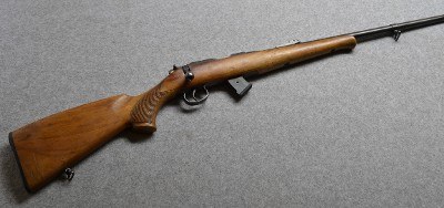 Brno~2-E~.22 LR. - Image 1 of 10