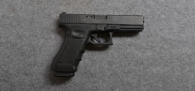 Glock~17 GEN4~9MM - Image 1 of 2