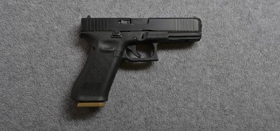 Glock~17 GEN5~9MM - Image 1 of 2