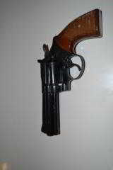 COLT DIAMOND BACK 38 SPECIAL 4 INCH - 3 of 10