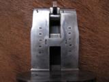 
Holland and Holland Royal Hammerless Ejector 12 ga.
- 8 of 12