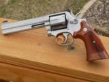 Smith & Wesson 686 no dash with 6 inch barrel - 3 of 15