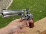 Colt Python Elite with a 6 inch Barrel and Stainless Steel Finish - 11 of 20