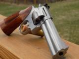 Smith and Wesson 686 No Dash 357 - 13 of 20