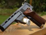 High Standard Model 9217 The Victor .22 Target Pistol - 3 of 14