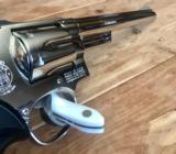 Smith & Wesson 29-2 44 Magnum - 14 of 19