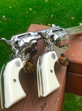 LONE RANGER RIG WITH A PAIR OF NICKEL PLATED, .45 COLT SAA’s with 5 1/2” BARRELS. - 10 of 16