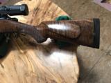 Kimber 84M SuperAmerica .243 WIN - Look at the Beauty of the Wood - 2 of 14