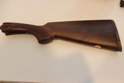 Beretta Buttstock. 687 EL, 687 EELL. 28 ga or 410 ga. New.