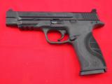 Smith & Wesson M&P9L Pro Series C.O.R.E. 9mm - 1 of 2