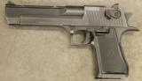 IMI Desert Eagle 50AE, 6