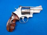 S&W 657 .41 MAG - 1 of 2