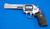S&W 686 .357 MAG - 1 of 3