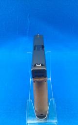 GLOCK MODEL 20 DARK EARTH - 3 of 3