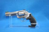 SMITH & WESSON MODEL 617 - 2 of 2