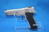 SMITH & WESSON MODEL 4046 - 2 of 2
