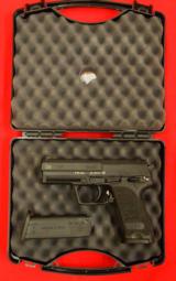 Heckler & Koch USP 9, NEW IN BOX - 1 of 3