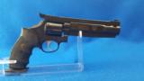 Smith & Wesson Custom 15-3 - 2 of 7