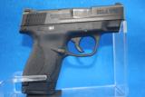 Smith & Wesson M&P 40 Shield with box - 1 of 2