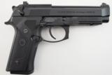Beretta 92FS VERTEC, 9mm - 1 of 5