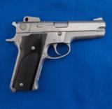 S&W Model 659, 9 MM - 1 of 5
