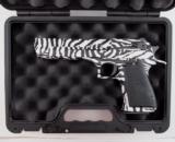 Magnum Research Desert Eagle .50 AE NIB - 2 of 3