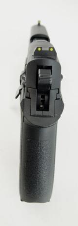 SigSauer Mosquito .22 LR WBox - 3 of 3