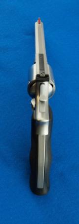 S&W 686-3 Un-Fluted Cylinder .357 Mag - 3 of 5