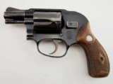 S&W M-38 Airweight .38 SPL - 2 of 4