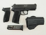SigSauer SP2022 .40 S&W WBox - 3 of 4